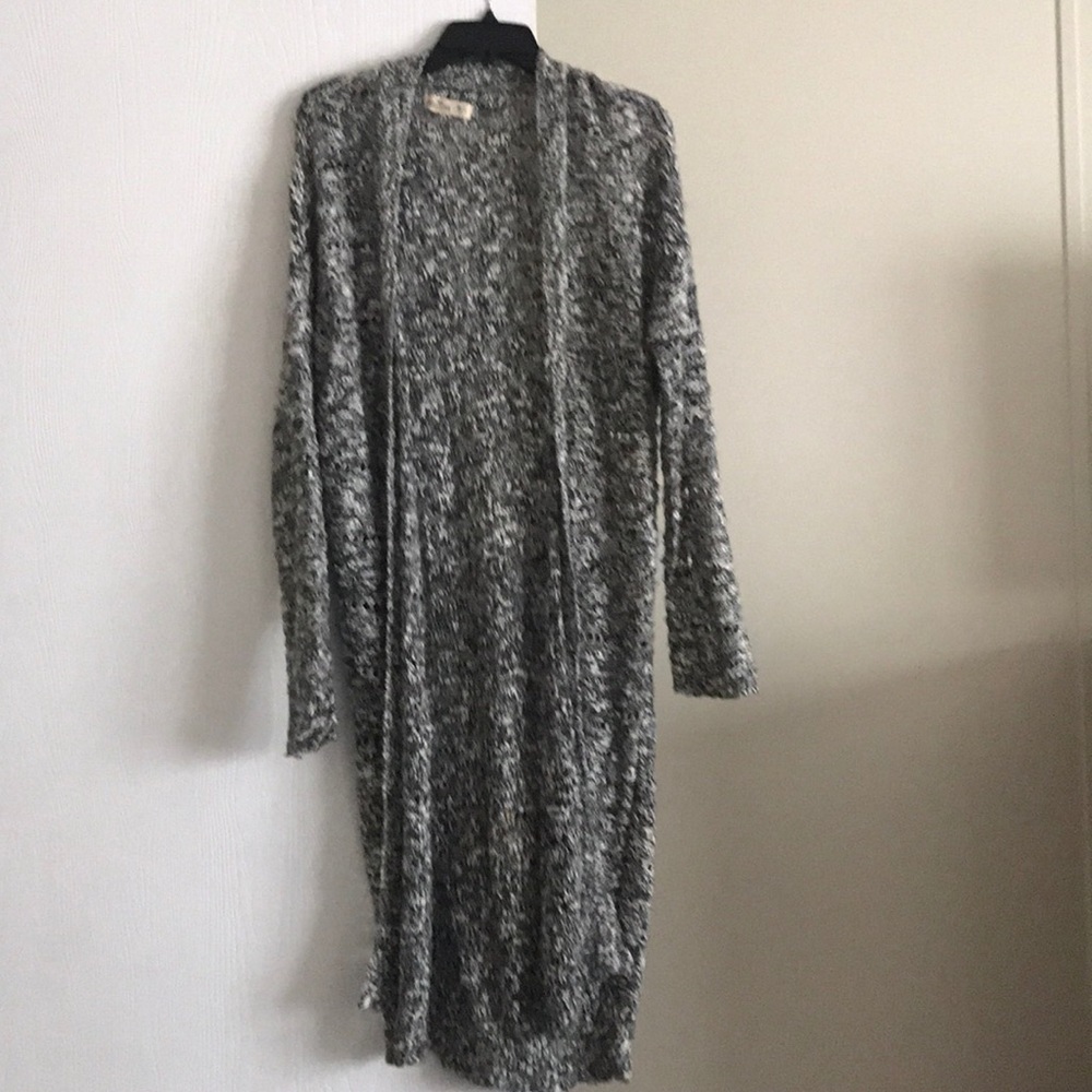Hollister Cardigan